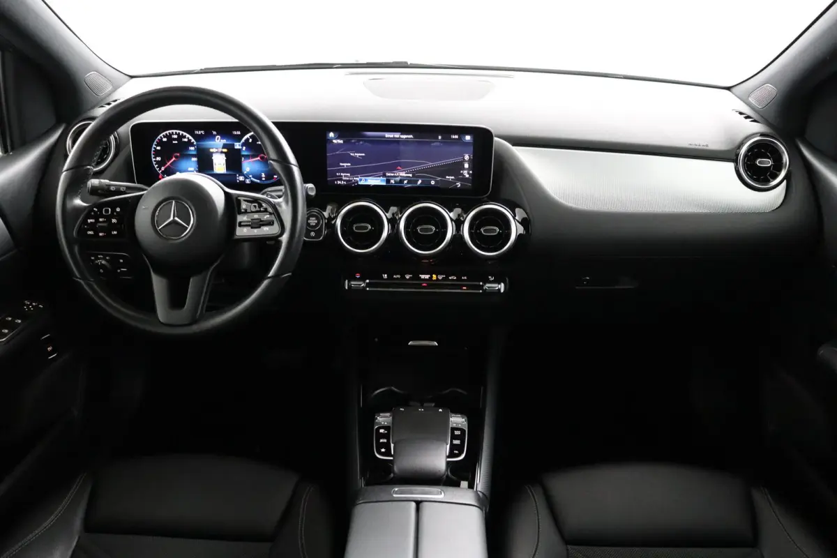180 Business Solution | Apple Carplay/Android Auto | trekhaak |