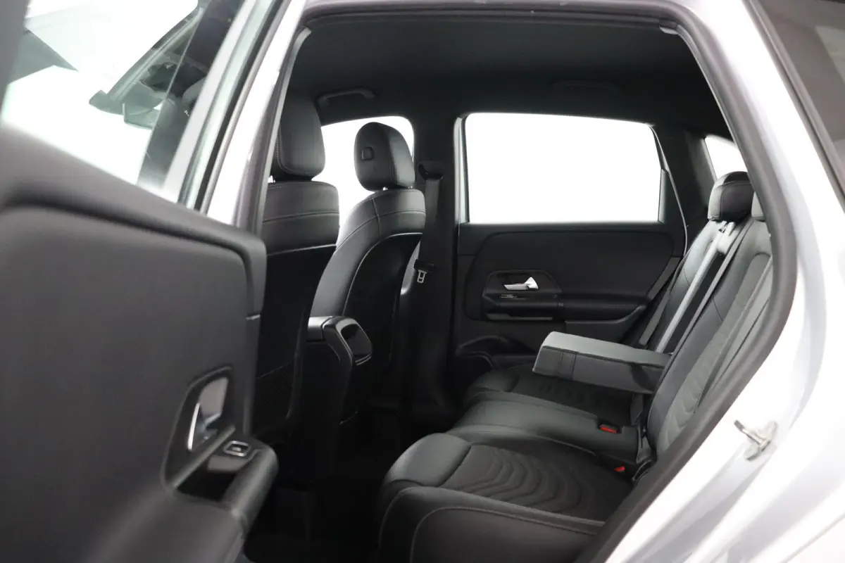 180 Business Solution | Apple Carplay/Android Auto | trekhaak |