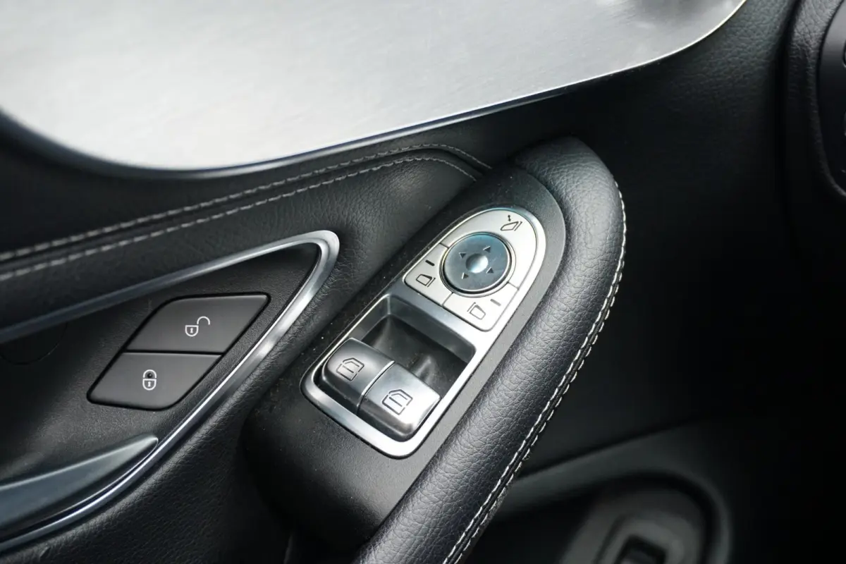250 AMG-line 211PK + PANORAMA / CAMERA / STOELVERWARMING