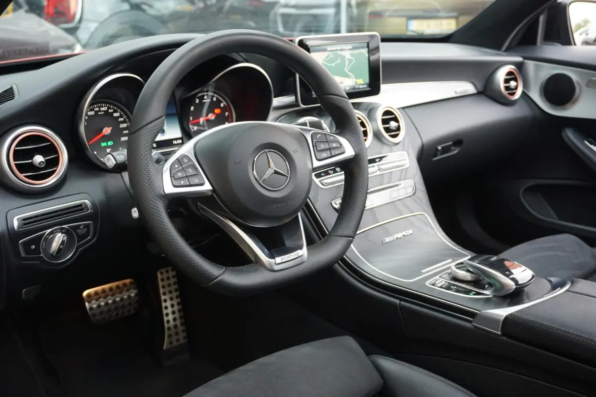 250 AMG-line 211PK + PANORAMA / CAMERA / STOELVERWARMING
