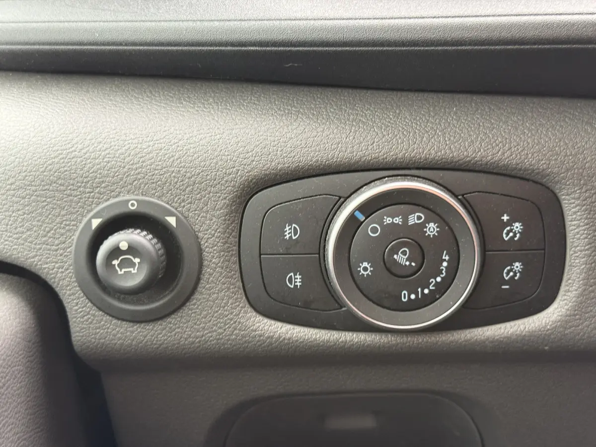 2.0 TDCI 130PK Bakwagen L4 Cruise Control Airco Parkeersensoren Voor Koffer Bakwagen Meubelbak