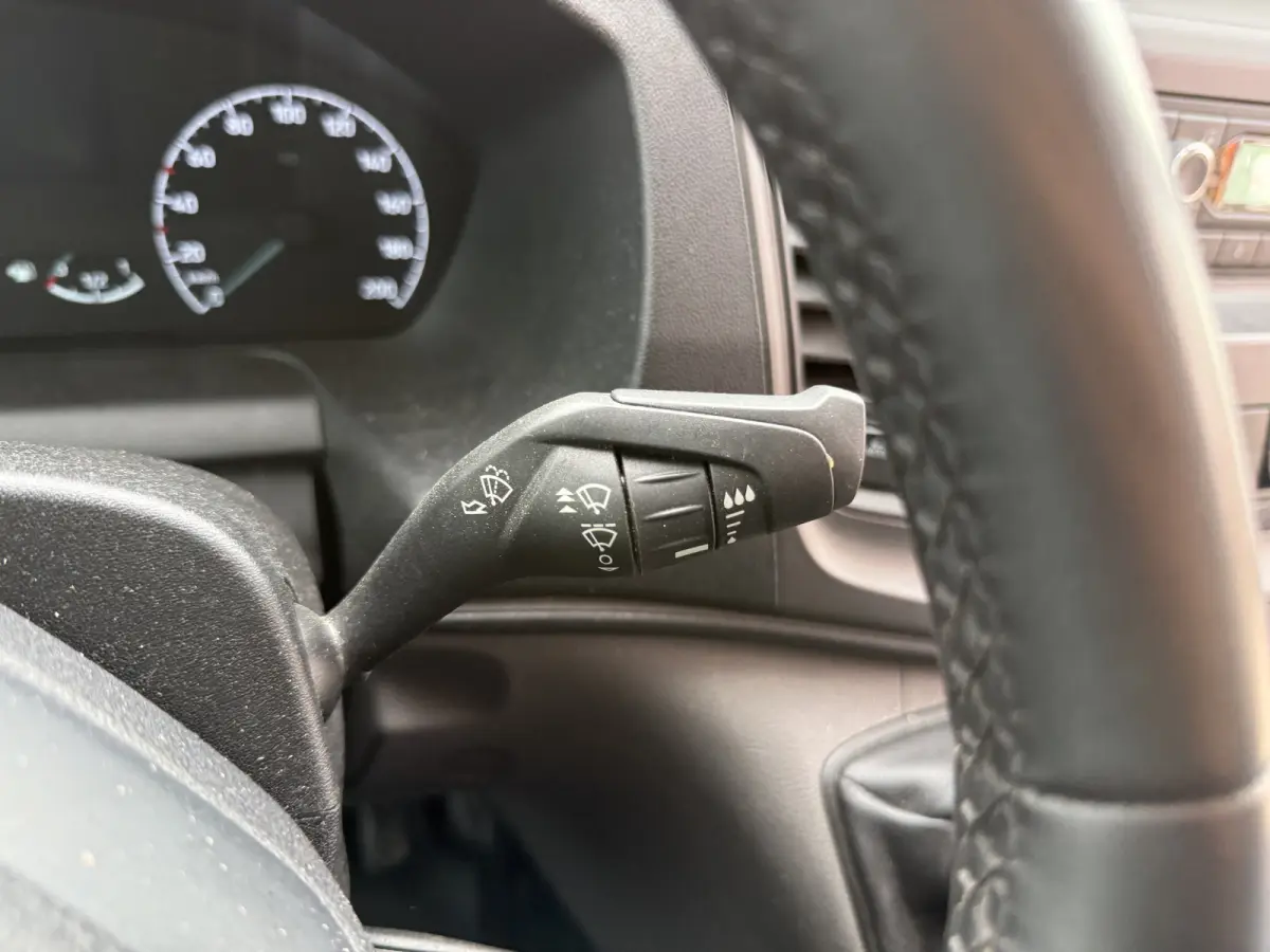 2.0 TDCI 130PK Bakwagen L4 Cruise Control Airco Parkeersensoren Voor Koffer Bakwagen Meubelbak