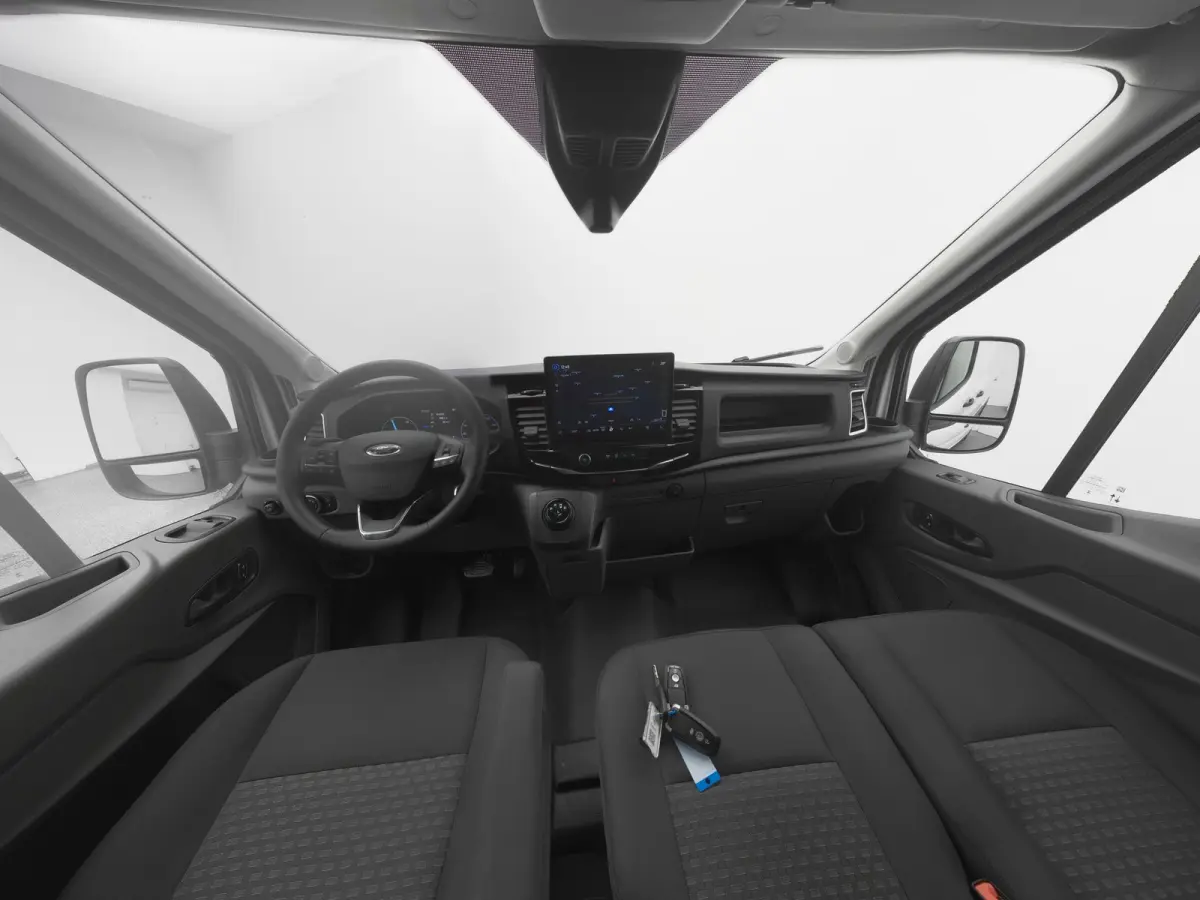 350 L3H2 Trend 68 kWh | STOELVERWARMING