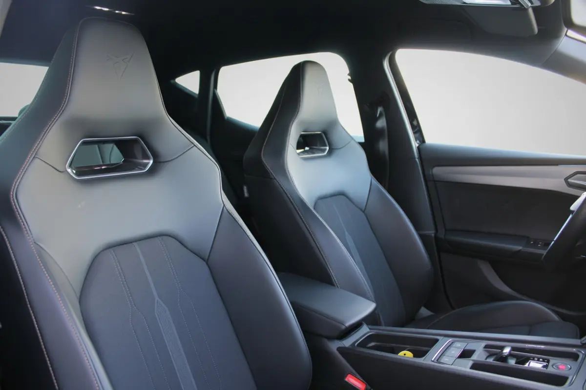 1.4 e-Hybrid 245pk VZ Adrenaline CAMERA SFEER CARPLAY