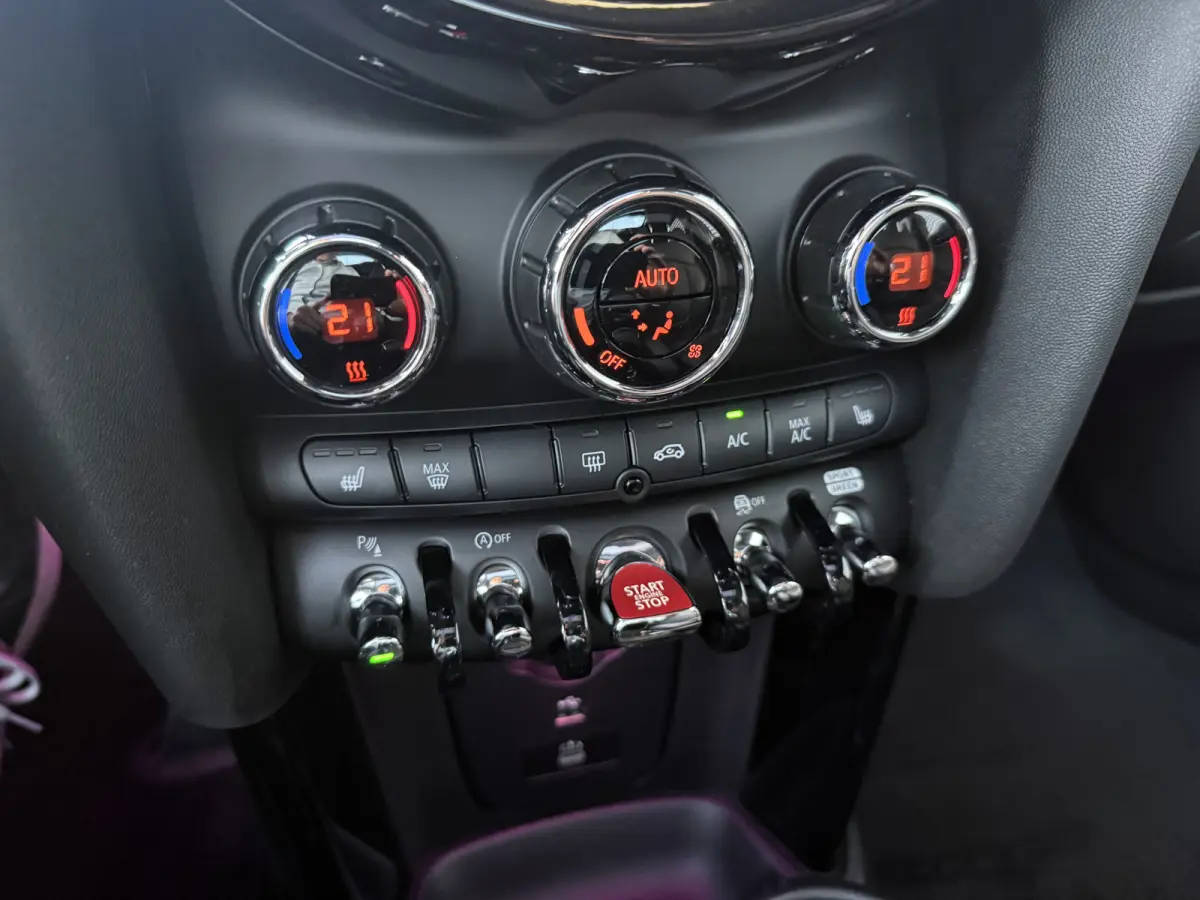 2.0 Cooper S Pano/Leder/H&K/Camera