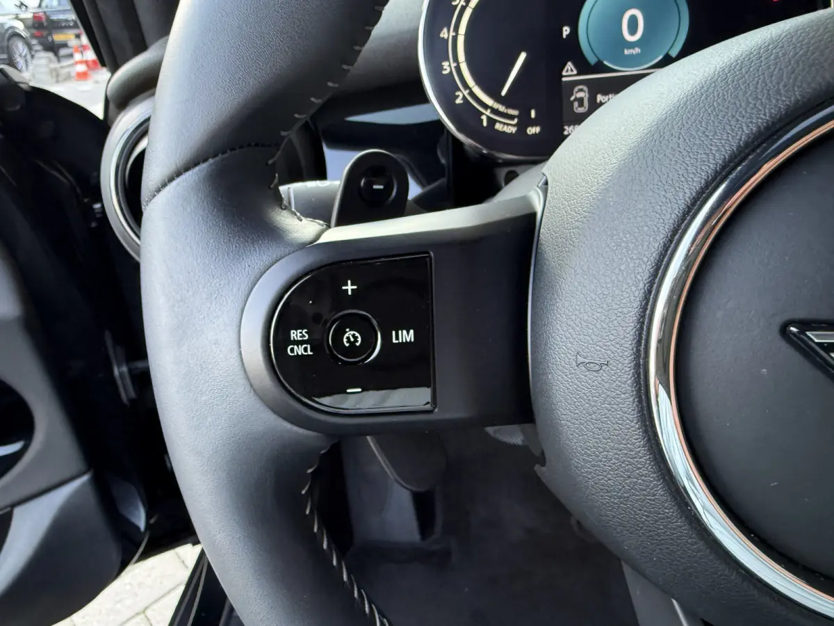 2.0 Cooper S Pano/Leder/H&K/Camera