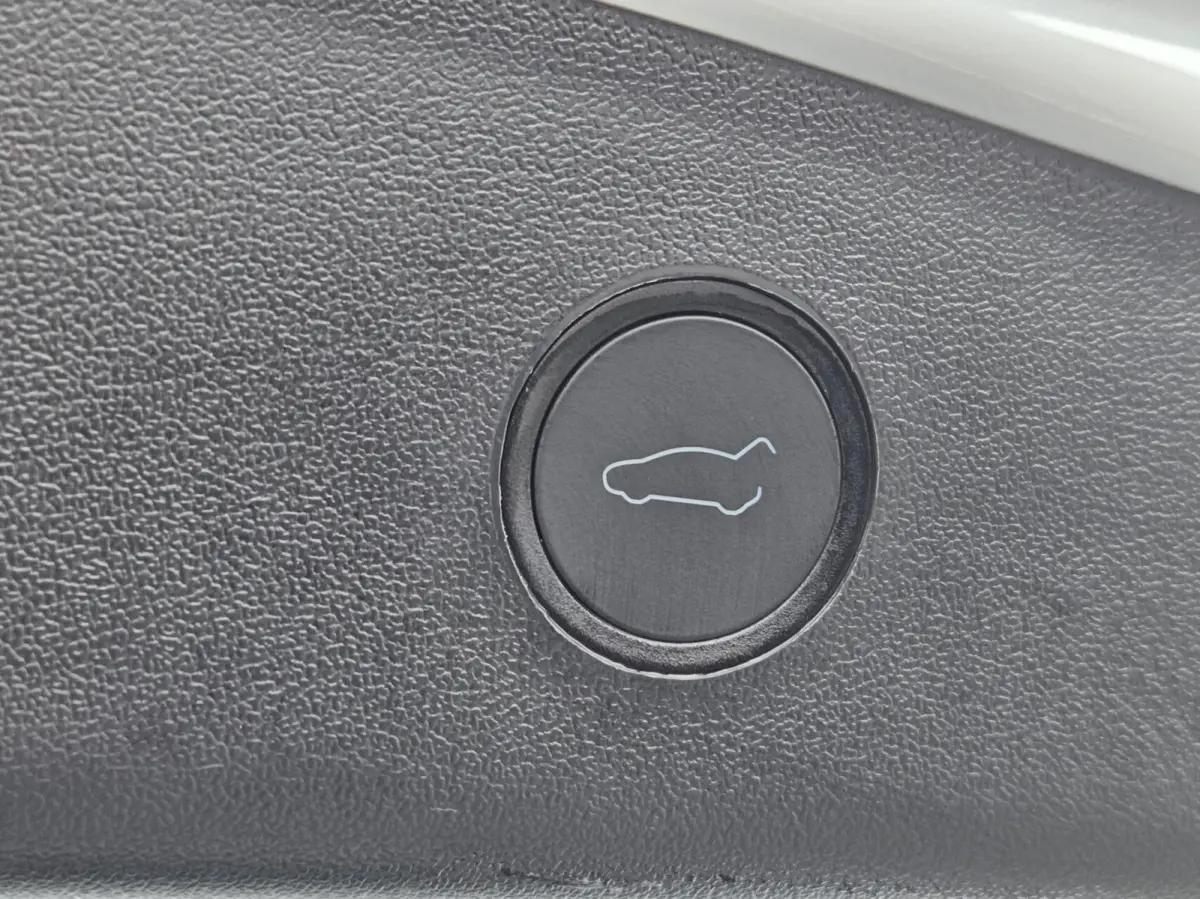 Long Range RWD 75kWh SOH 92,9%
