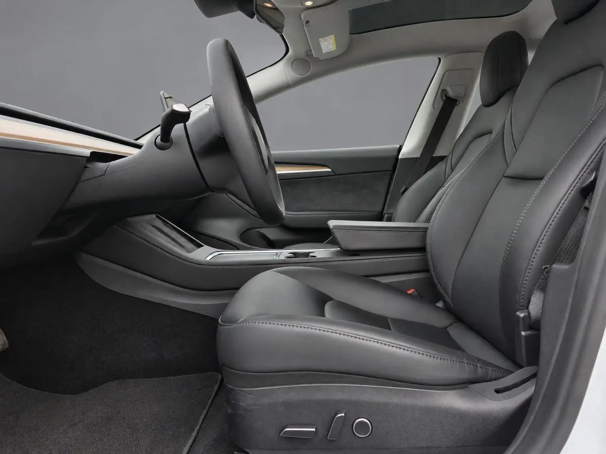 Long Range RWD 75kWh SOH 92,9%