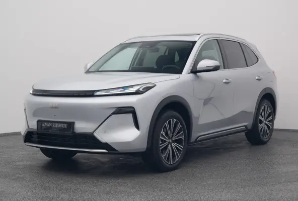NEW | 1.5 Max+ | 18x BESCHIKBAAR | 136 KM ELEKTRISCH | PANO | HUD | ADAPTIVE | STOEL- EN STUURVERW. + VENT. + MASSAGE