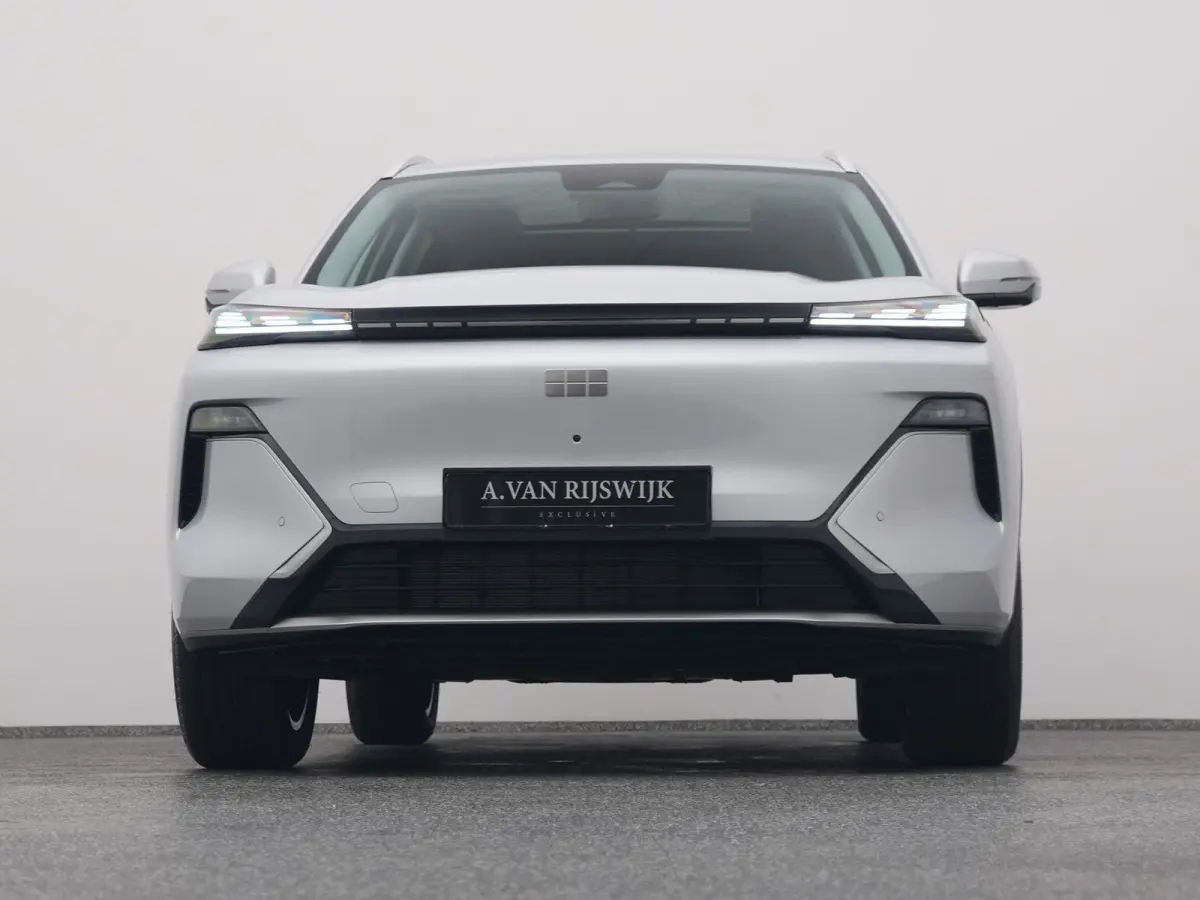 NEW | 1.5 Max+ | 18x BESCHIKBAAR | 136 KM ELEKTRISCH | PANO | HUD | ADAPTIVE | STOEL- EN STUURVERW. + VENT. + MASSAGE