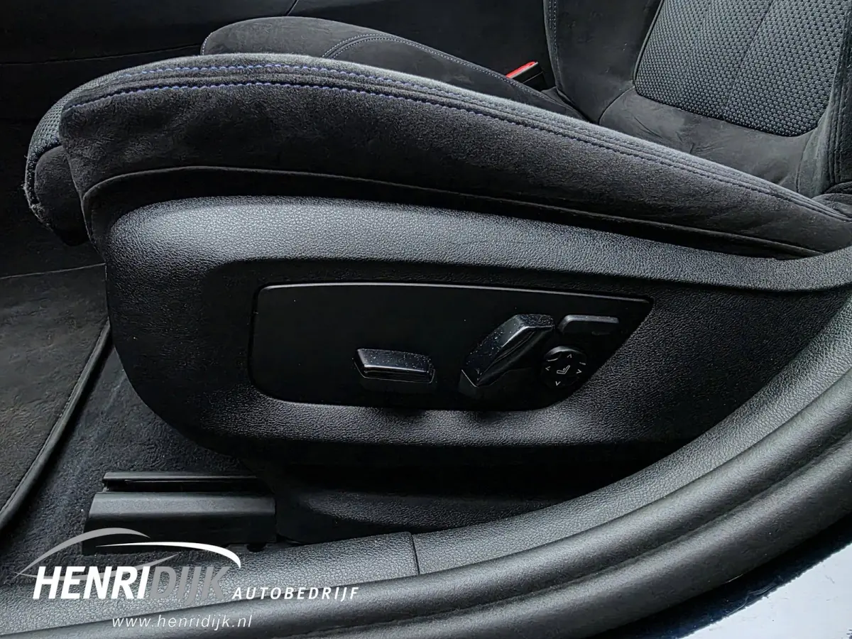 530i xDrive High Executive M Sport Pano / 360 Camera / H&K / Navi / Elek Aklep