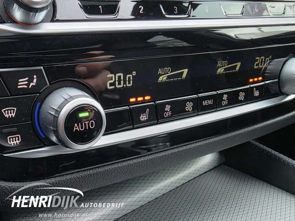 530i xDrive High Executive M Sport Pano / 360 Camera / H&K / Navi / Elek Aklep