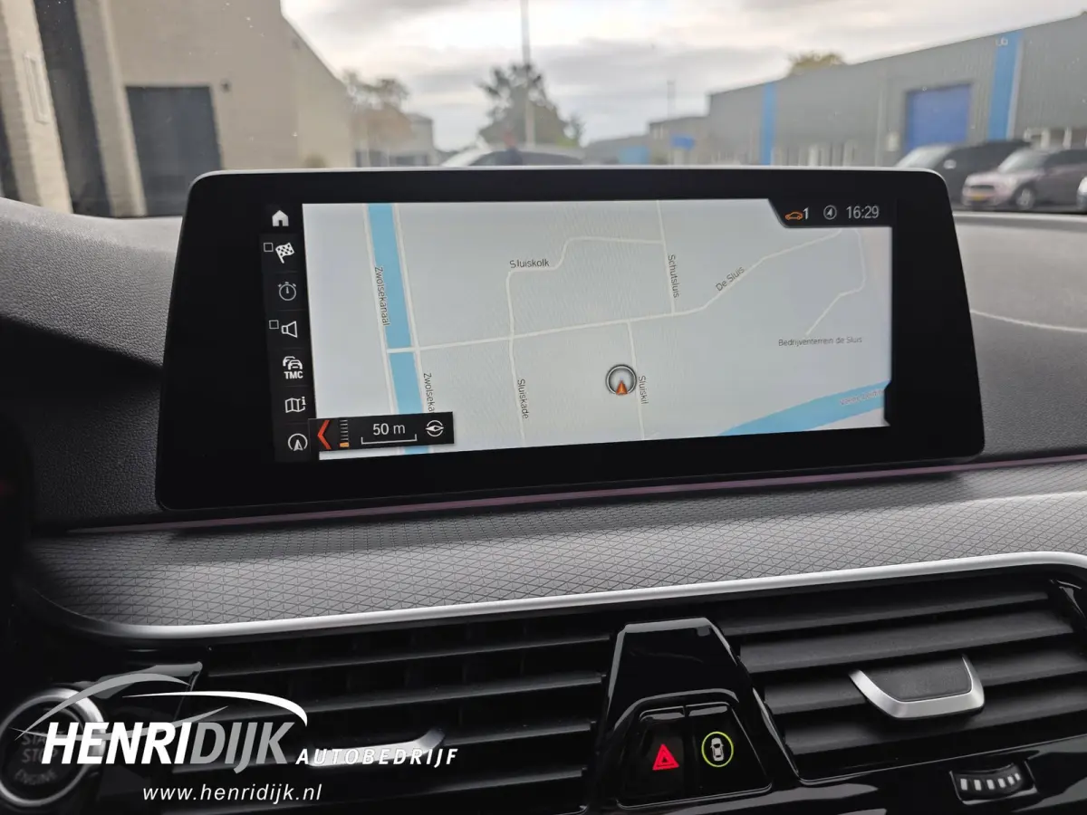 530i xDrive High Executive M Sport Pano / 360 Camera / H&K / Navi / Elek Aklep