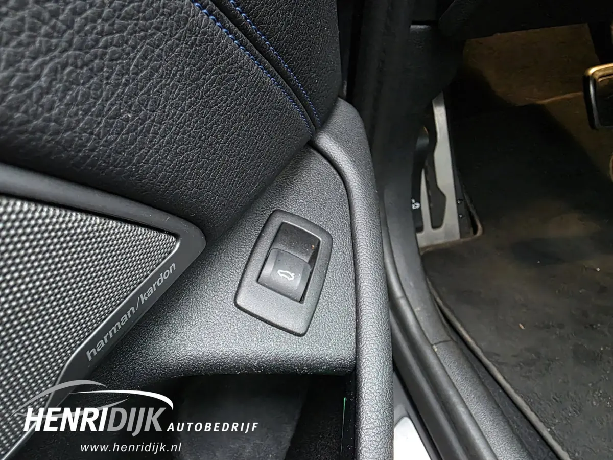 530i xDrive High Executive M Sport Pano / 360 Camera / H&K / Navi / Elek Aklep