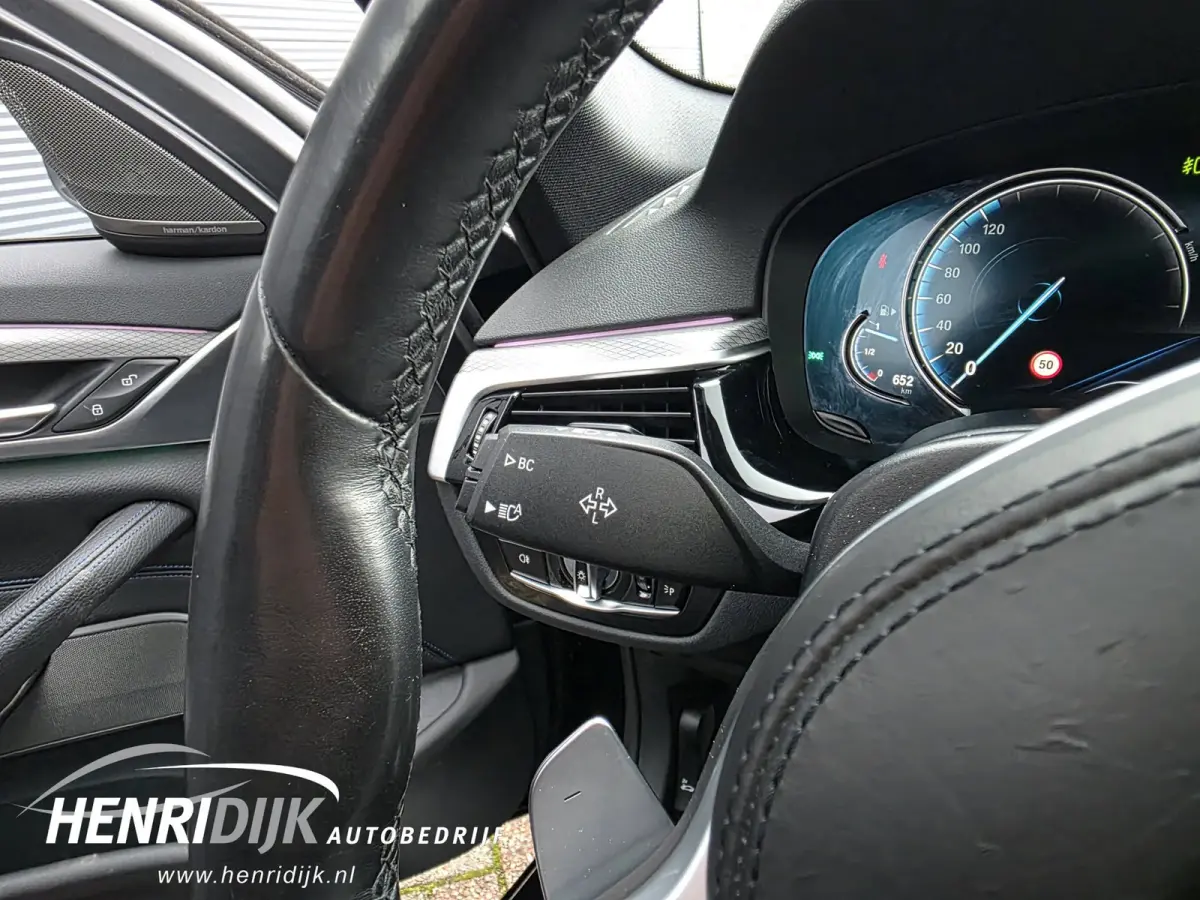 530i xDrive High Executive M Sport Pano / 360 Camera / H&K / Navi / Elek Aklep