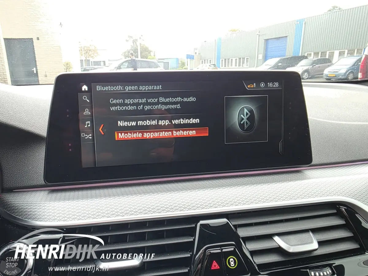 530i xDrive High Executive M Sport Pano / 360 Camera / H&K / Navi / Elek Aklep