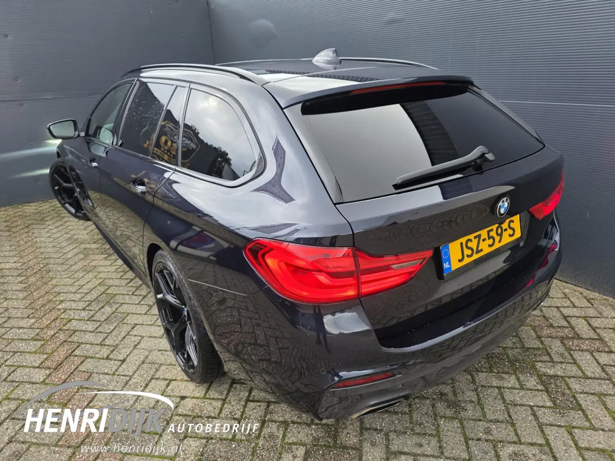 530i xDrive High Executive M Sport Pano / 360 Camera / H&K / Navi / Elek Aklep