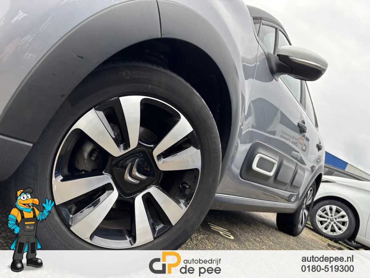 1.2 PureTech Business GARANTIE/CRUISE/CLIMA/CARPLAY/PARKEERSENS./LICHTMETAAL rijklaarprijs!