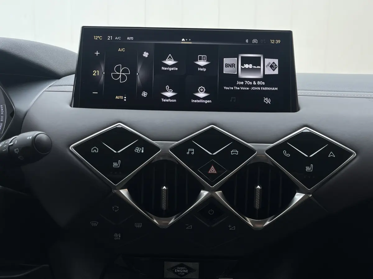 Antoine de saint Exupéry 54 kWh | SOH 98% | Camera rondom | Keyless | €500,- per maand*