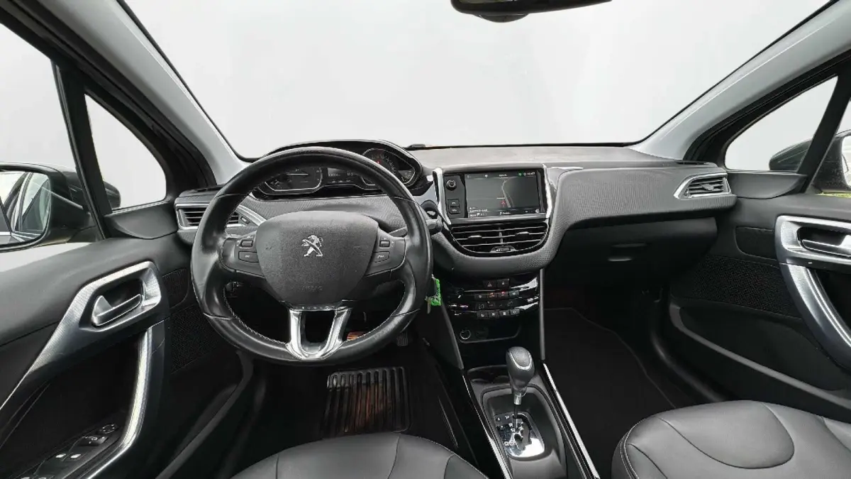 1.2 PureTech Allure LEDER PANORAMADAK LM VELGEN NAVI