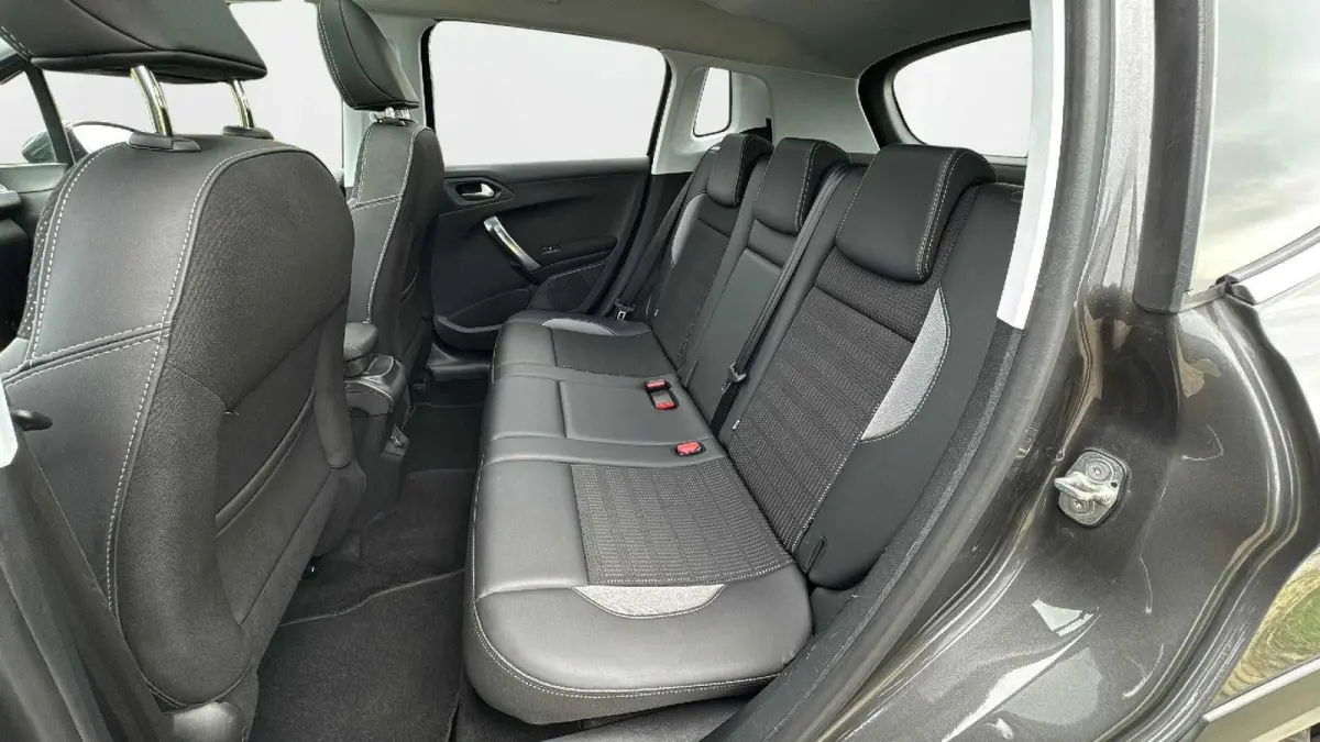 1.2 PureTech Allure LEDER PANORAMADAK LM VELGEN NAVI