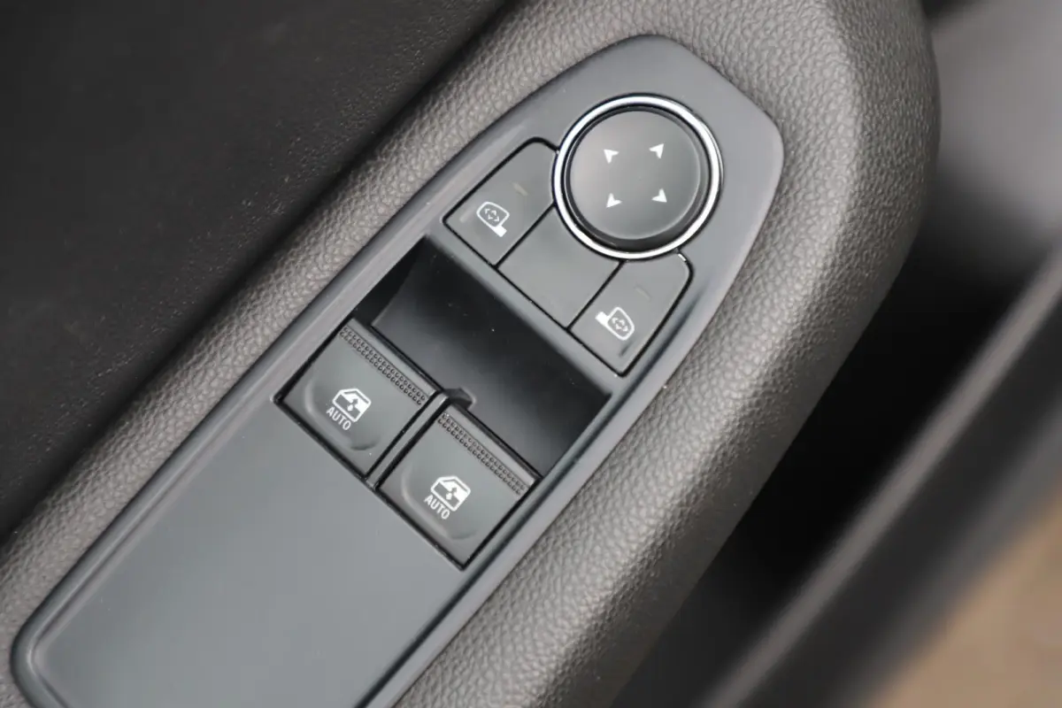 1.0 TCe Zen Trekhaak Navigatie Airco Cruise Control Rijstrooksensor LED