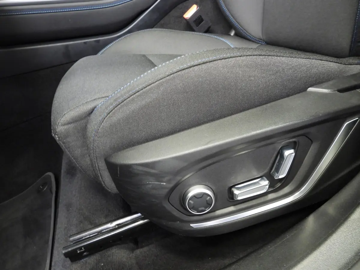 1.5 PHEV BlackEdition NAVI/360CAM/SCHUIFDAK/LED/20"LMV!