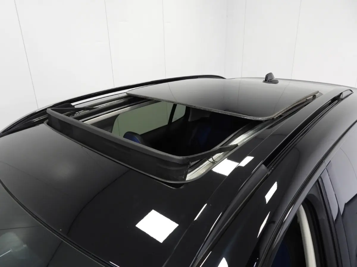 1.5 PHEV BlackEdition NAVI/360CAM/SCHUIFDAK/LED/20"LMV!