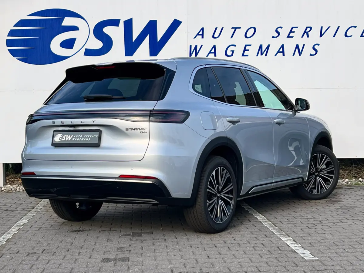 1.5 Max+ PHEV | Long Range | 8 jaar garantie | Geely Specialist | Pano