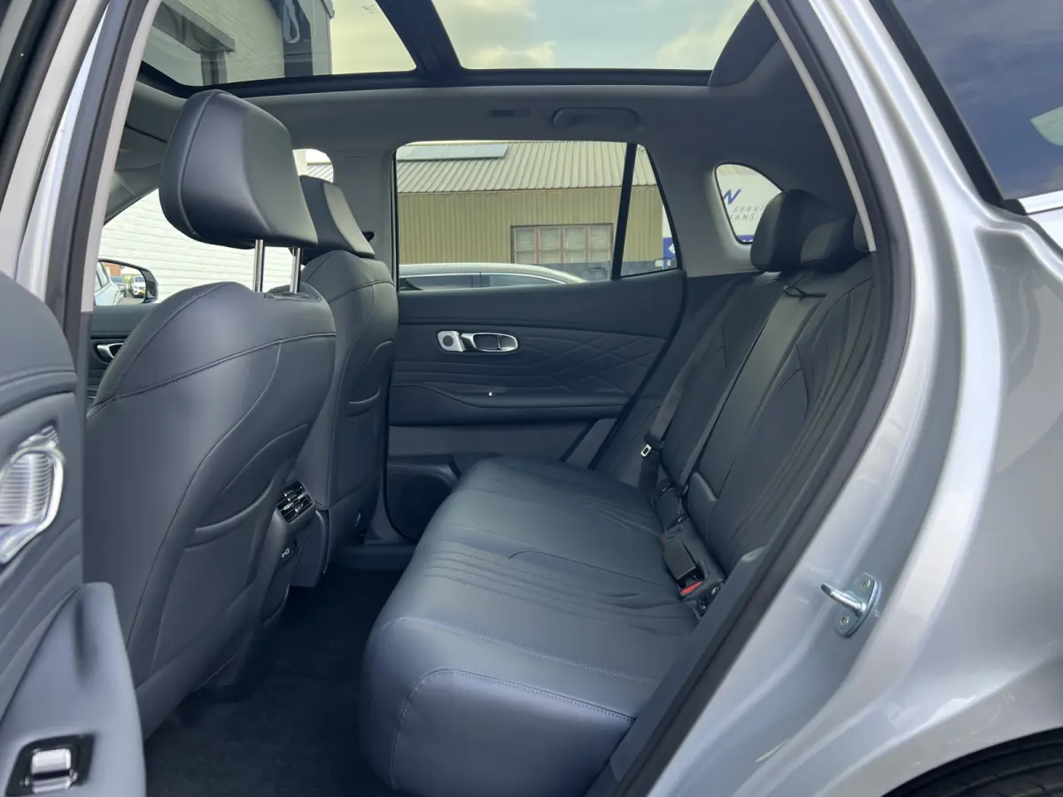 1.5 Max+ PHEV | Long Range | 8 jaar garantie | Geely Specialist | Pano