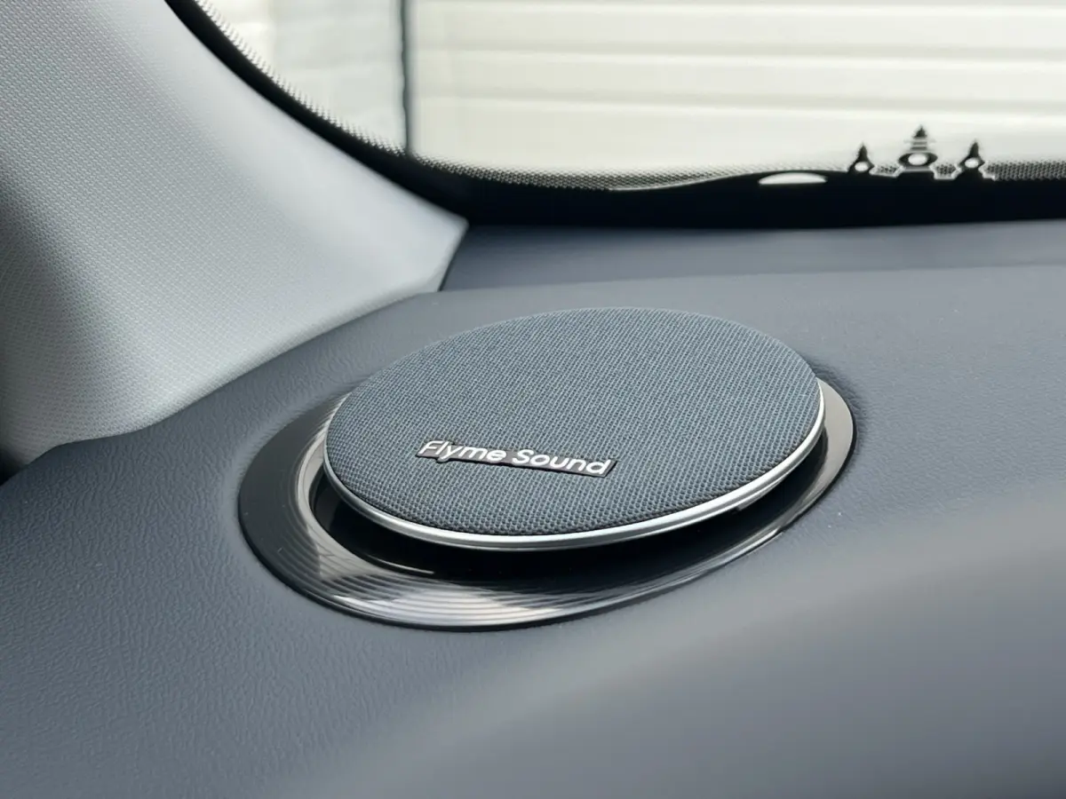 1.5 Max+ PHEV | Long Range | 8 jaar garantie | Geely Specialist | Pano