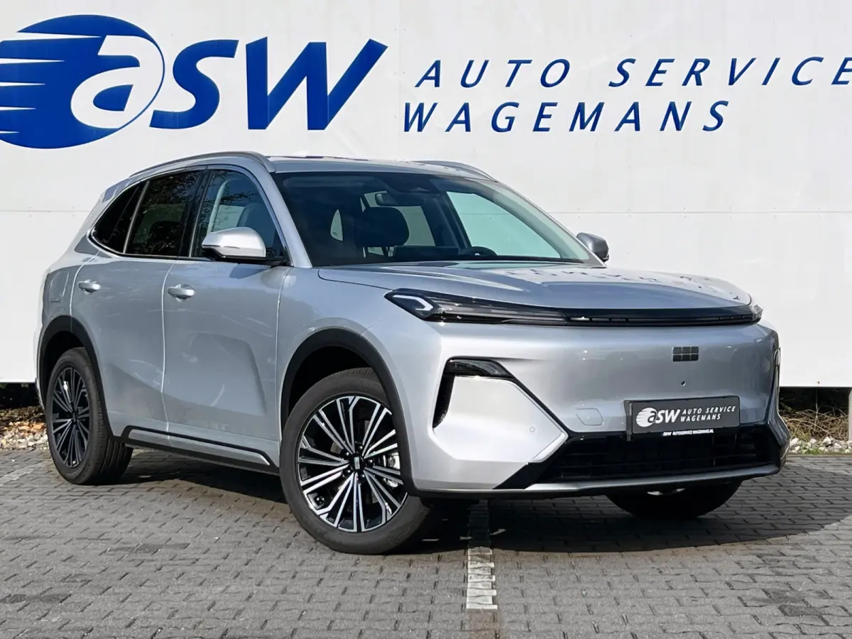 1.5 Max+ PHEV | Long Range | 8 jaar garantie | Geely Specialist | Pano