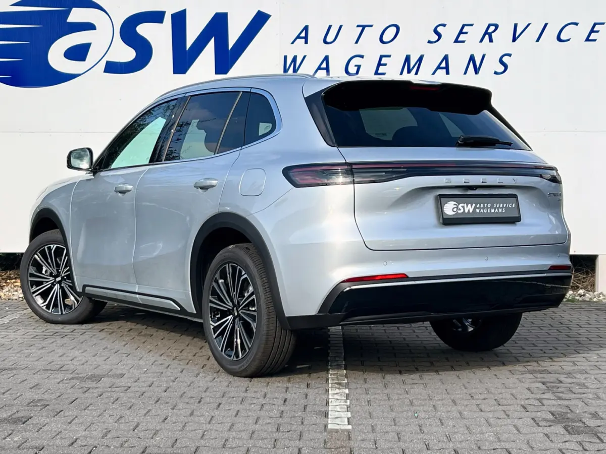 1.5 Max+ PHEV | Long Range | 8 jaar garantie | Geely Specialist | Pano