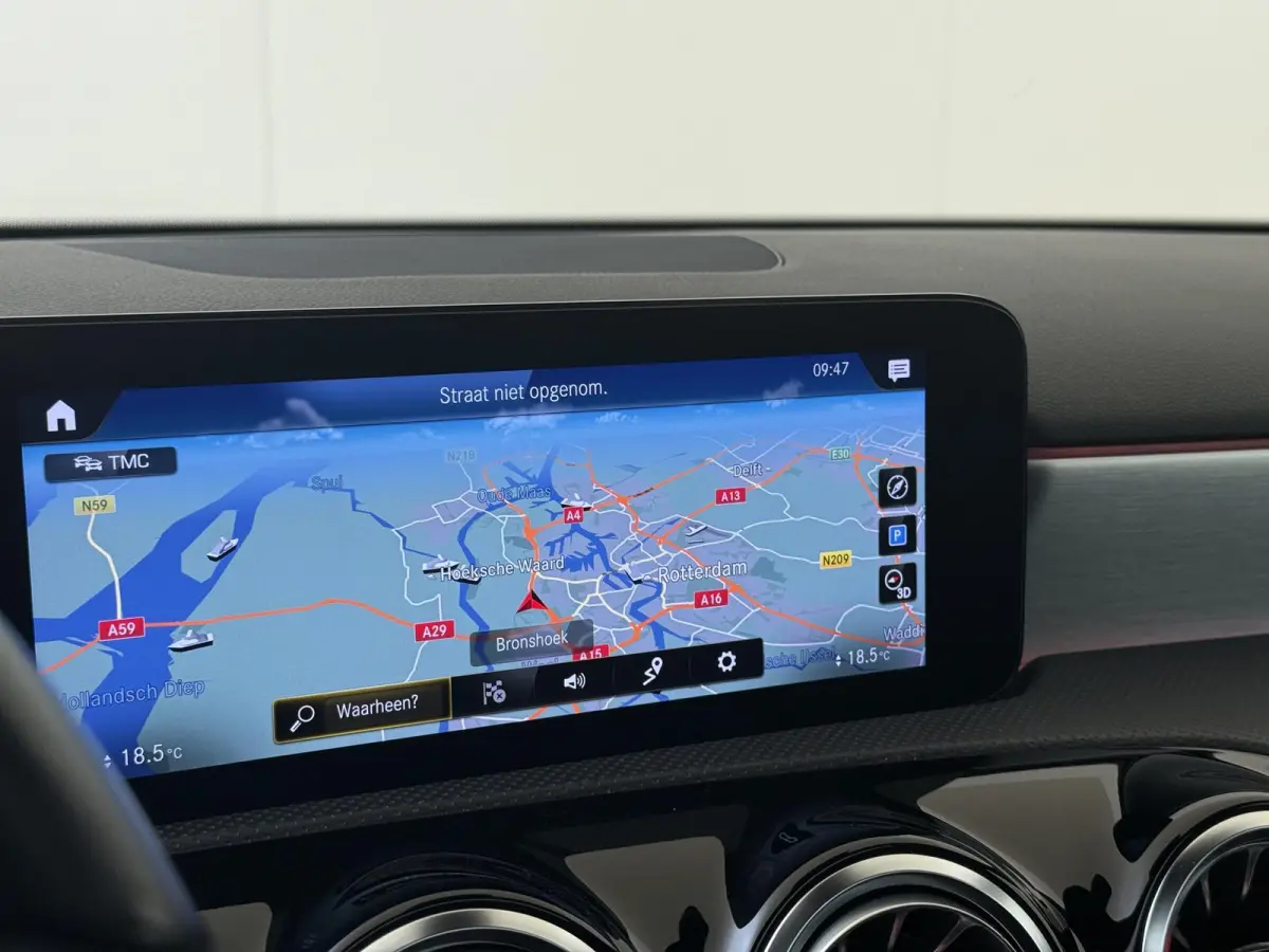 180 Business Solution AMG Premium Plus /Panoramadak /Memory /Keyless /Night-Pakket