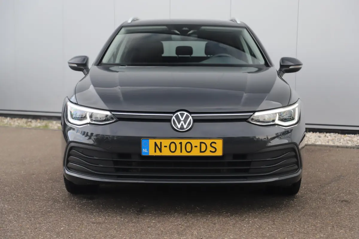 1.0 TSI Life Business 17 inch LMV ErgoComfort Stoelen Navigatie Achteruitrijcamera Carplay Android Sfeerverlichting Adaptive Cruise Clima