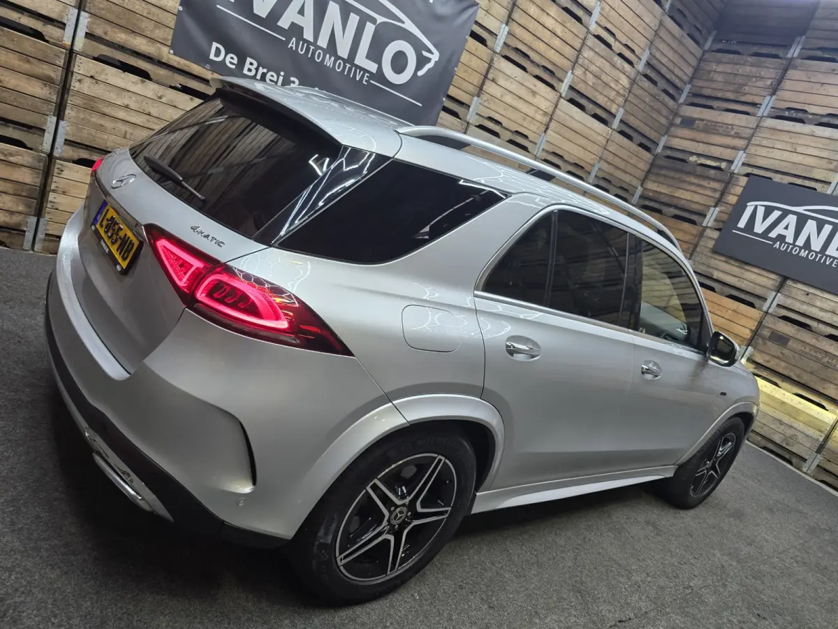 350 e 4MATIC Premium Plus Luchtvering LED Memory Leder Pano Trekhaak LM
