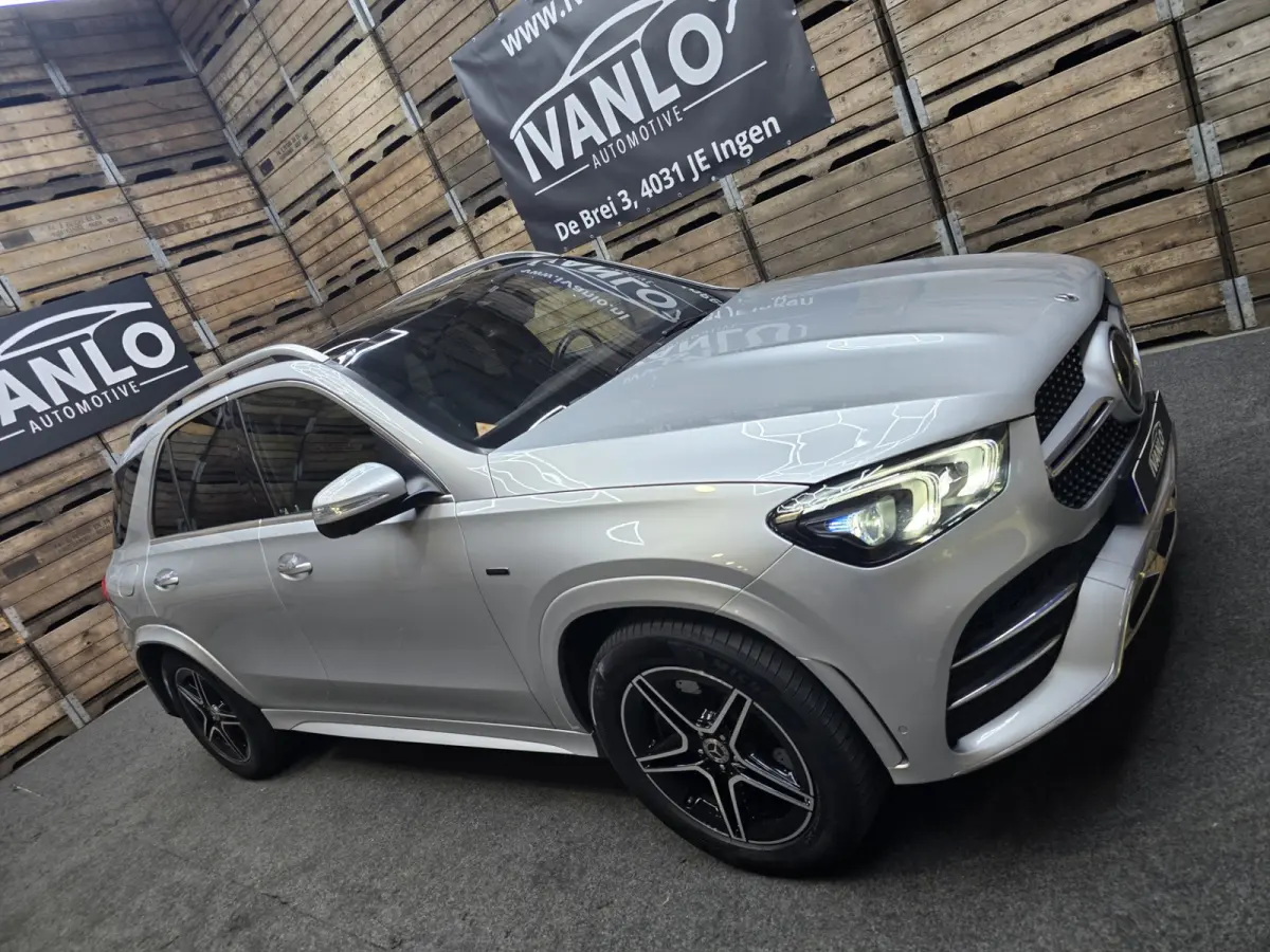 350 e 4MATIC Premium Plus Luchtvering LED Memory Leder Pano Trekhaak LM