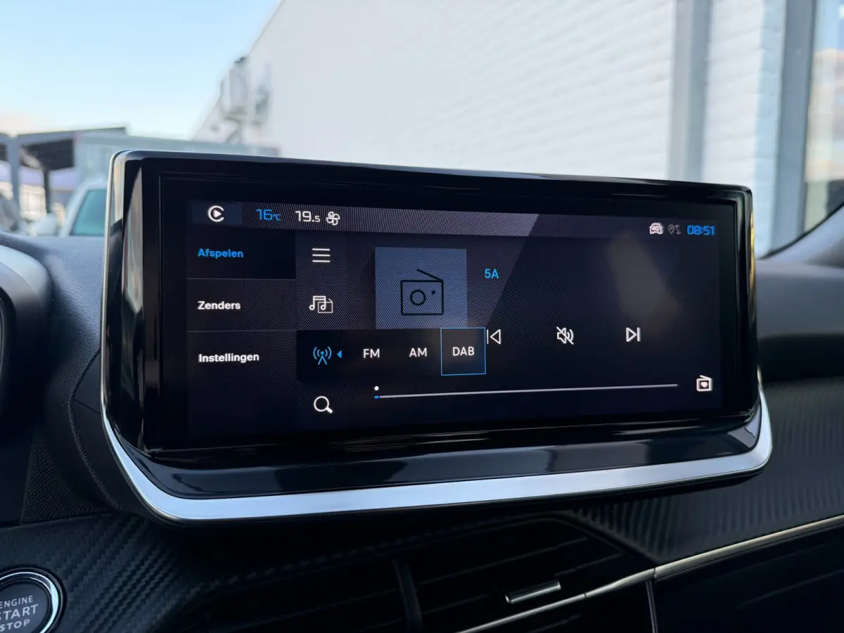 1.2 Hybrid 145PK Allure | Carplay | Rijstrooksensor
