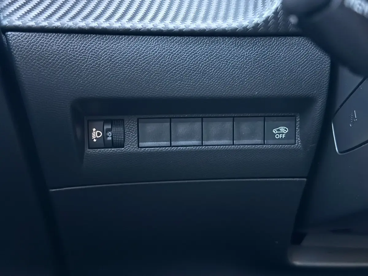 1.2 Hybrid 145PK Allure | Carplay | Rijstrooksensor