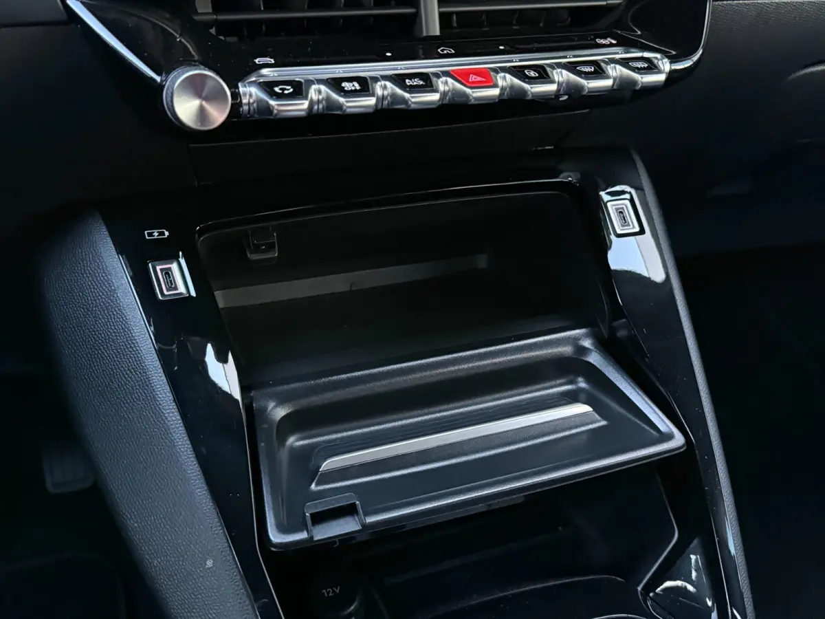 1.2 Hybrid 145PK Allure | Carplay | Rijstrooksensor