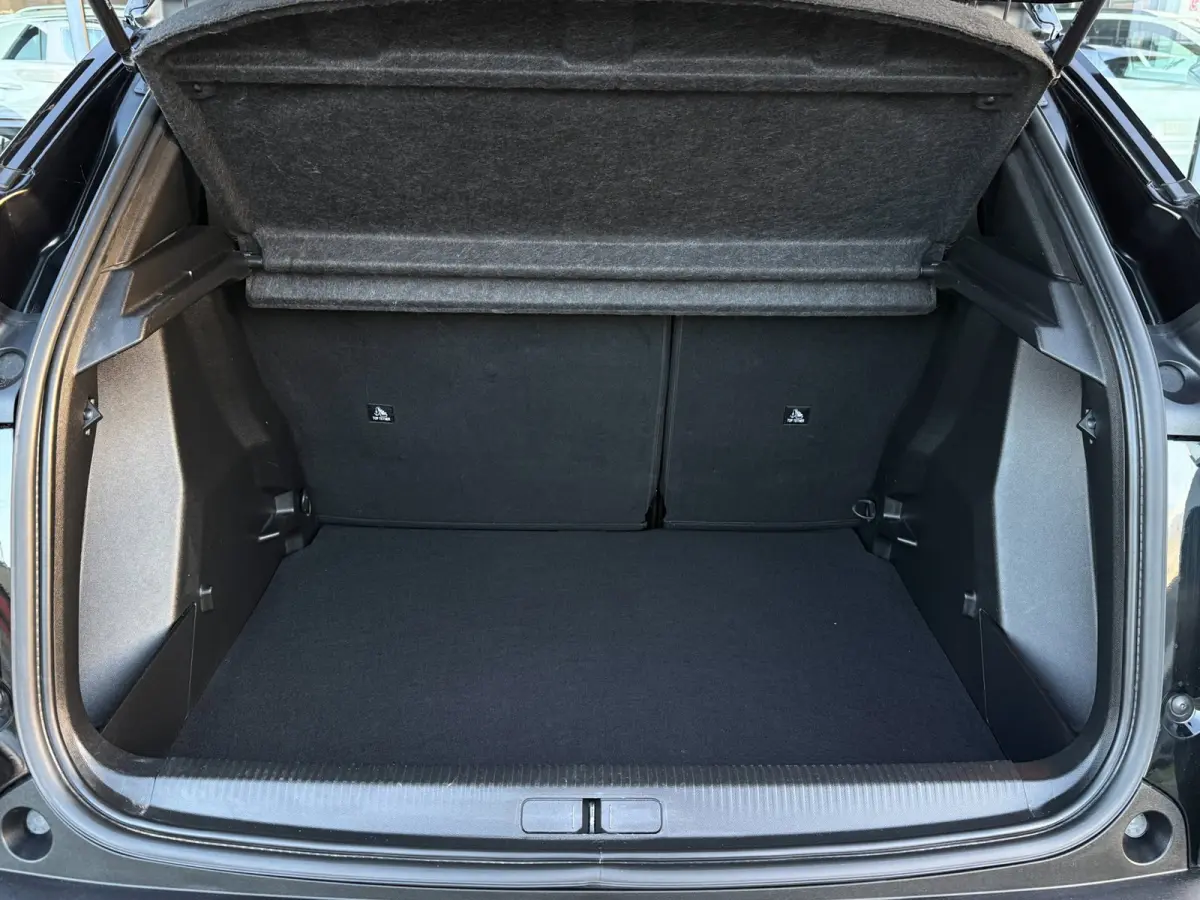 1.2 Hybrid 145PK Allure | Carplay | Rijstrooksensor
