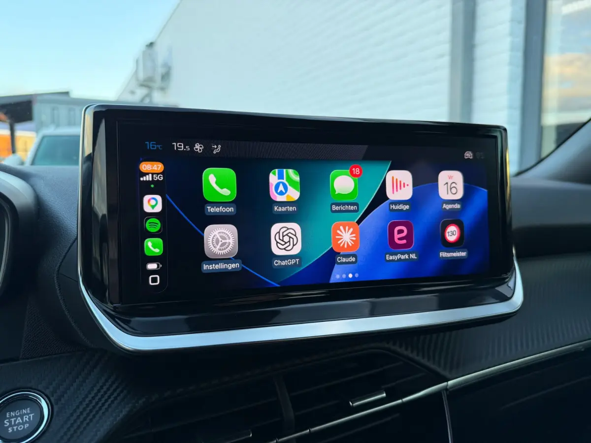 1.2 Hybrid 145PK Allure | Carplay | Rijstrooksensor