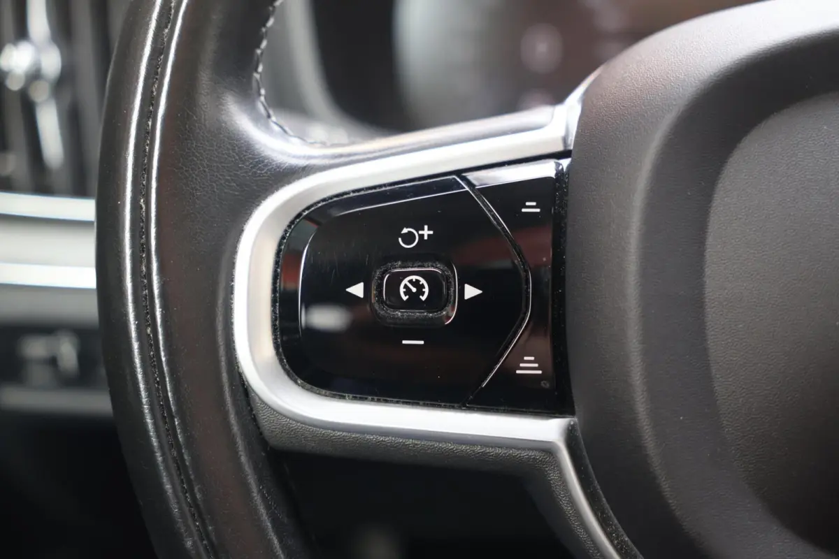 T8 Recharge AWD Inscription | Stoelverwarming | Trekhaak | Parkeercamera | Panoramadak | H/K | BLIS | Pilot Assist | Keyless