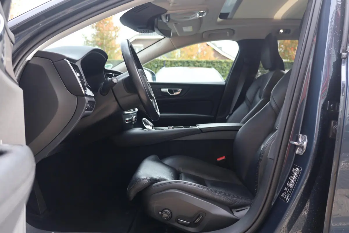T8 Recharge AWD Inscription | Stoelverwarming | Trekhaak | Parkeercamera | Panoramadak | H/K | BLIS | Pilot Assist | Keyless
