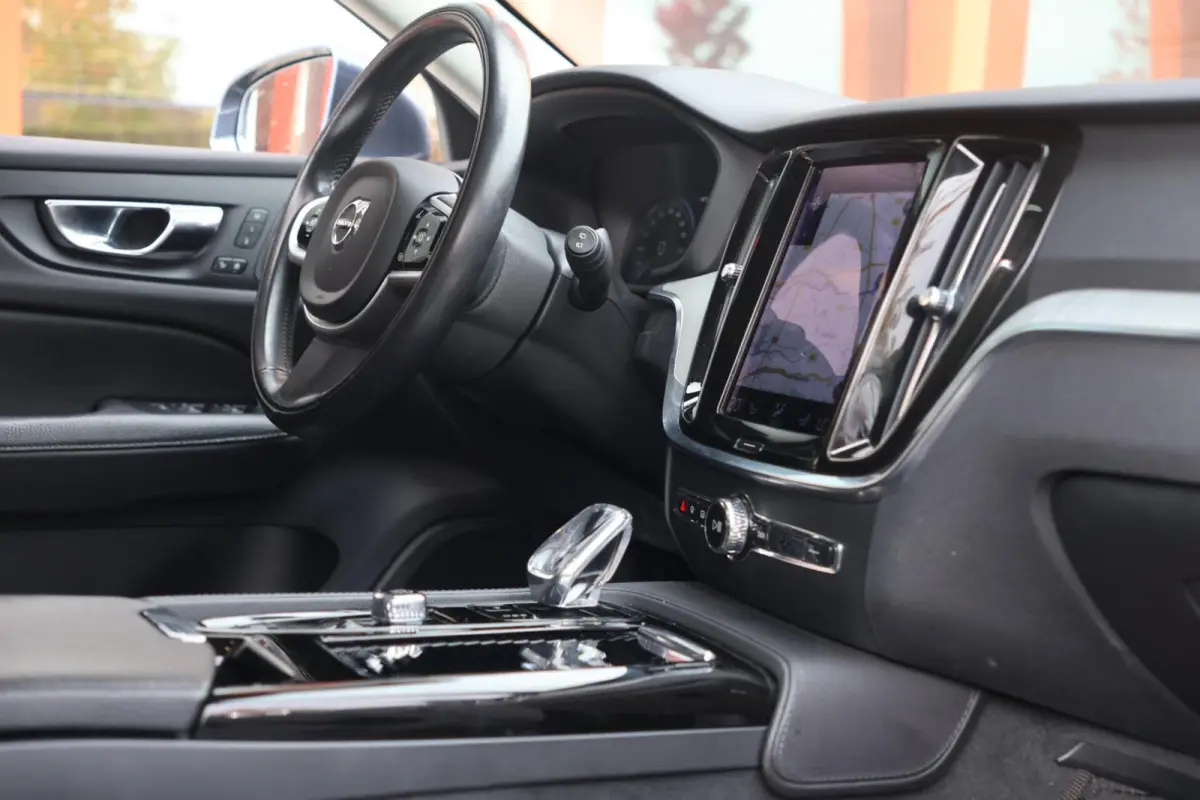 T8 Recharge AWD Inscription | Stoelverwarming | Trekhaak | Parkeercamera | Panoramadak | H/K | BLIS | Pilot Assist | Keyless