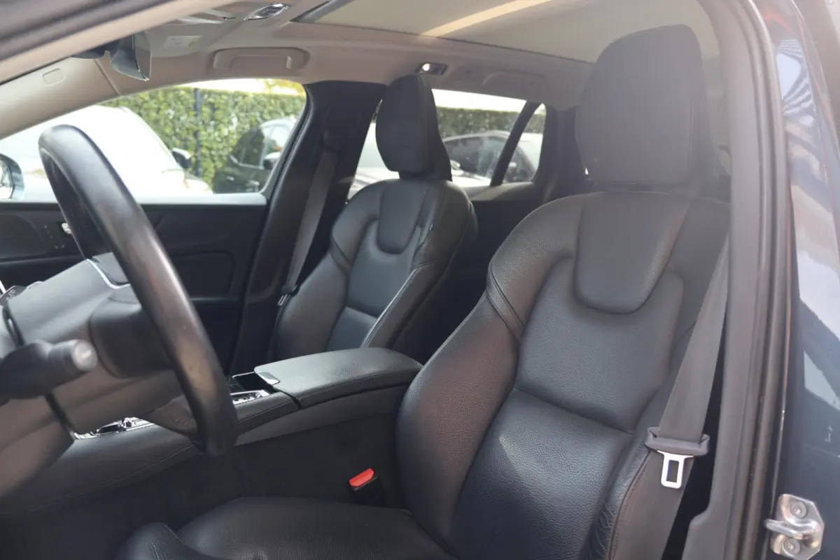 T8 Recharge AWD Inscription | Stoelverwarming | Trekhaak | Parkeercamera | Panoramadak | H/K | BLIS | Pilot Assist | Keyless