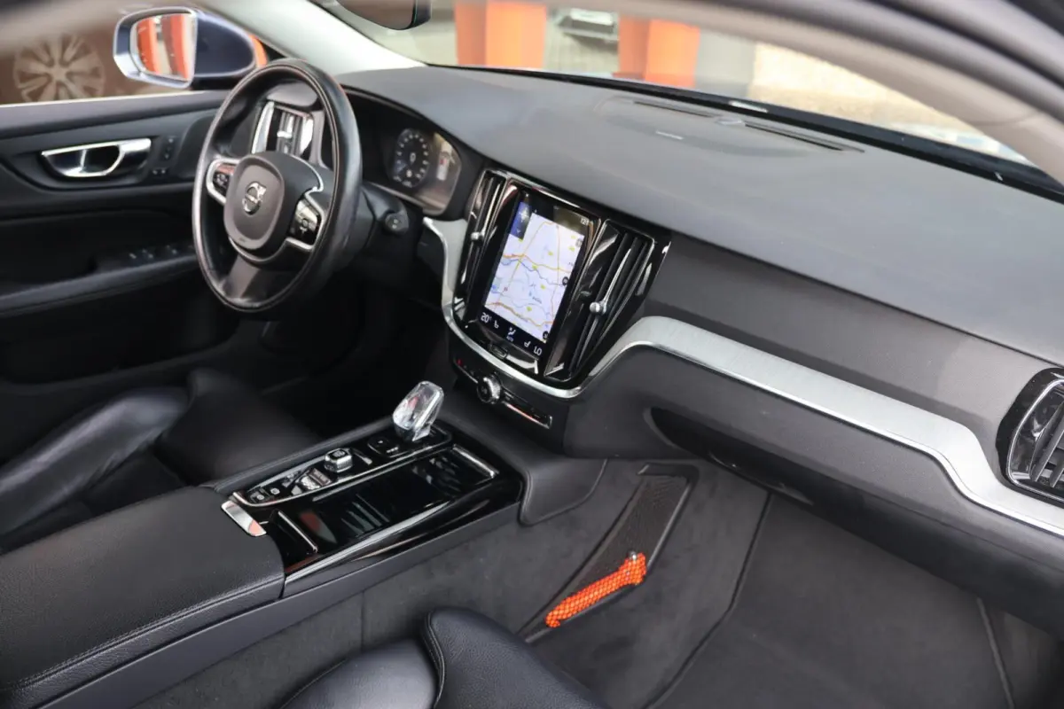 T8 Recharge AWD Inscription | Stoelverwarming | Trekhaak | Parkeercamera | Panoramadak | H/K | BLIS | Pilot Assist | Keyless