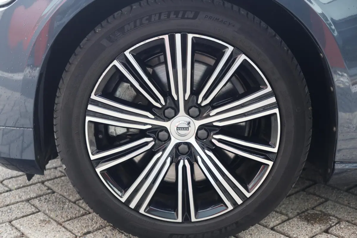 T8 Recharge AWD Inscription | Stoelverwarming | Trekhaak | Parkeercamera | Panoramadak | H/K | BLIS | Pilot Assist | Keyless
