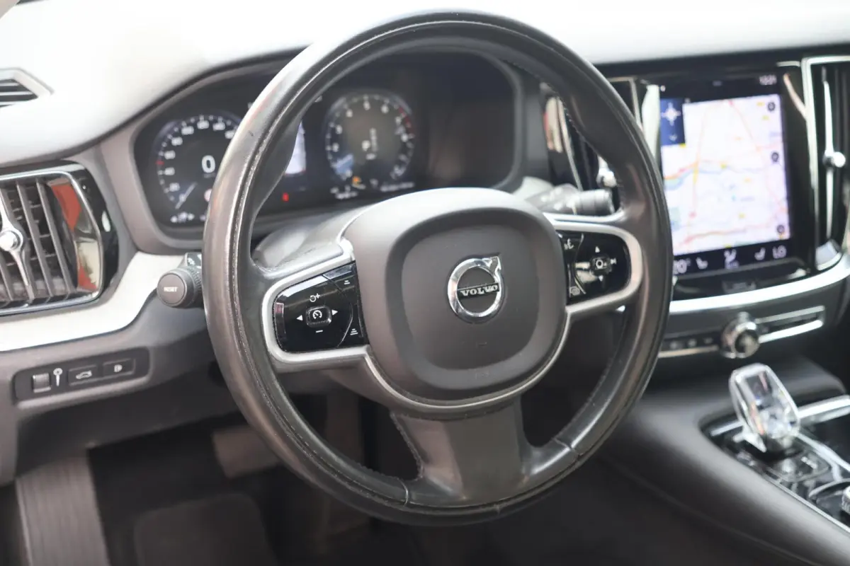 T8 Recharge AWD Inscription | Stoelverwarming | Trekhaak | Parkeercamera | Panoramadak | H/K | BLIS | Pilot Assist | Keyless