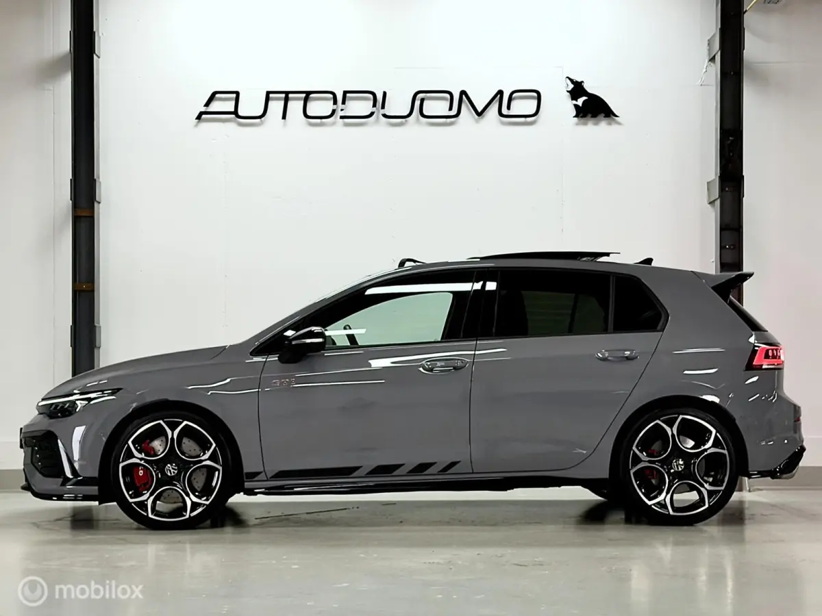 8.5 2.0 TSI GTI Clubsport | Pano | HuD | H/K | IQ | Black Style | Dodehoek | Alcantara/Leer | Camera | Stoel- & Stuurverwarming | AutoPilot | Sfeer | 301PK